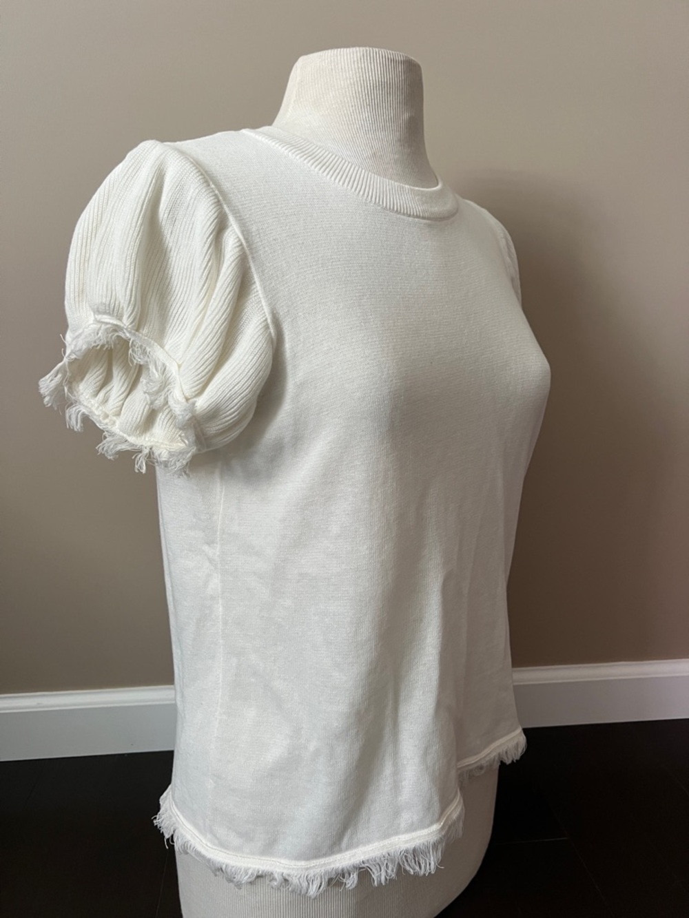 THML Ivory Fringe Sleeve & Hem Knit Top with puffed sleeves  Sz M